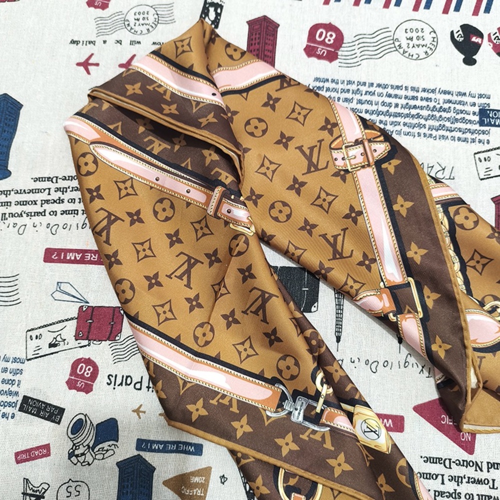Louis Vuitton Monogram Pattern Silk Square Scarf